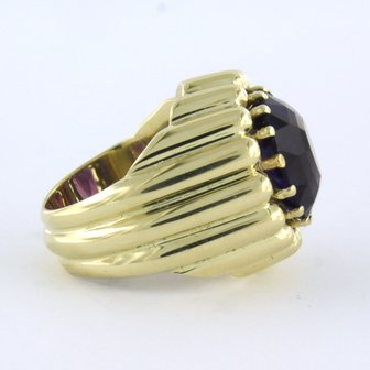 14k geel gouden ring bezet met amethist  - rm 16 (50)