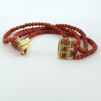 4 - strand red coral antique bracelet with a 14k antique lock