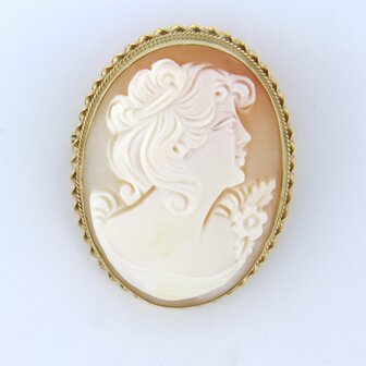 9k gouden camee broche