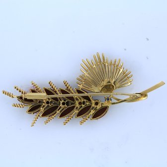 14k geelgouden broche bezet met goudsteen en saffier