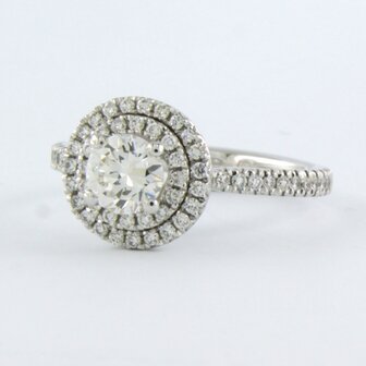 14 kt white gold ring set with a central brilliant cut diamond 0.61 ct and brilliant cut diamonds 0.39 ct