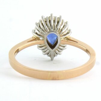 18 kt bicolour gold ring with sapphire 0.65 ct and brilliant cut diamonds 0.26 ct