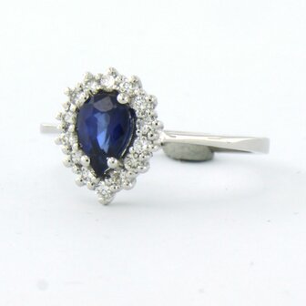 18 kt white gold ring with sapphire 0.70 ct and brilliant cut diamond 0.28 ct