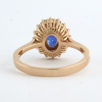 18k rose gouden entourage ring met saffier 1.18 ct en briljant geslepen diamanten 0.30 ct