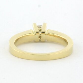 18 kt yellow gold ring set with brilliant cut diamonds 0.23 ct and brilliant cut diamonds 0.10 ct