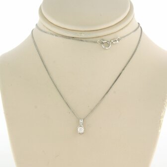 14k wit gouden collier met solitair hanger bezet met diamant 0.10 ct