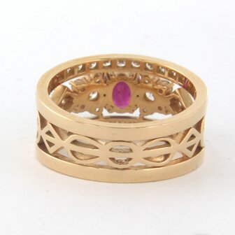 18k ros&eacute; goud band ring met centraal robijn en briljant geslepen diamant 0.82ct