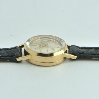 A. Lange &amp; S&ouml;hne Vintage 18k yellow gold case ref. 6335