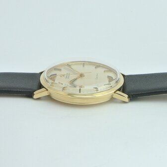 Omega Geneve 1211