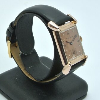 Bulova Tank-model | 14k rose gold case