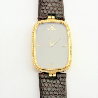 Omega 18k gold case with diamonds ref 1365