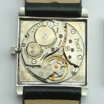 Piaget Tank 23mm x 29mm ref 931 A4