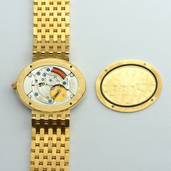 Piaget P10242 18k yellowgold watch