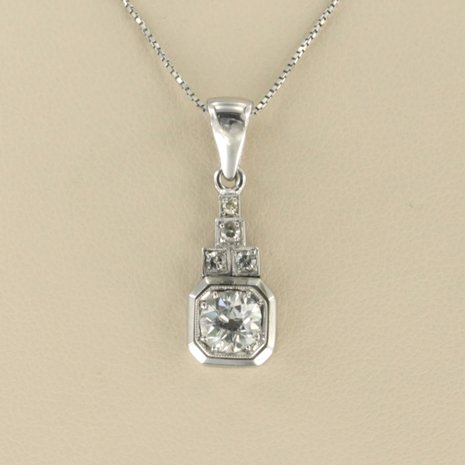 18k witgouden collier met hanger bezet met Bolsjewiek en oud 8 kant geslepen diamant tot. 0,75ct - F/G - VS/SI - 45 cm lang