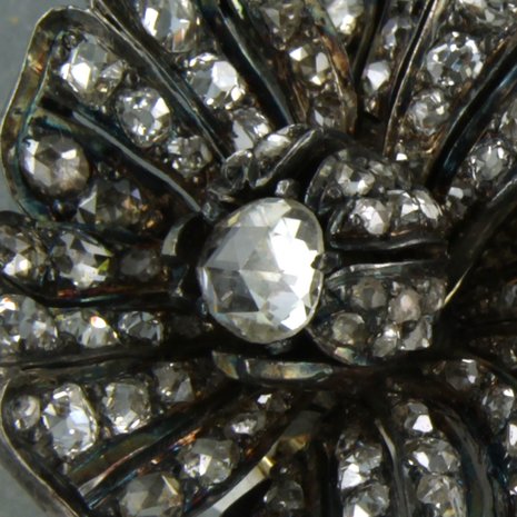 14k goud met zilver broche bezet met roos en old mine cut geslepen diamanten