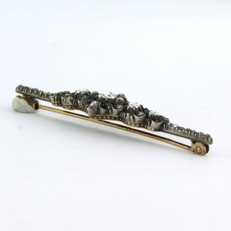 14k gold with silver brooch with rose diamonds set on silver. 0.30ct