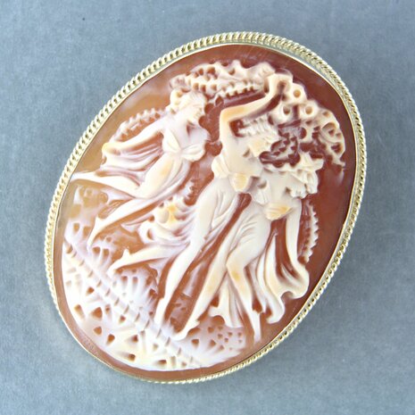 BWG (9k) cameo brooch