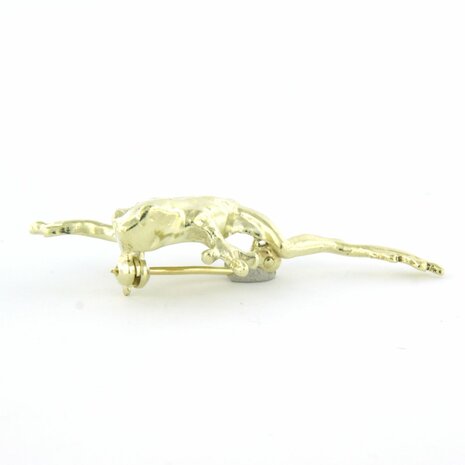 14k yellow gold brooch in the shape of a frog