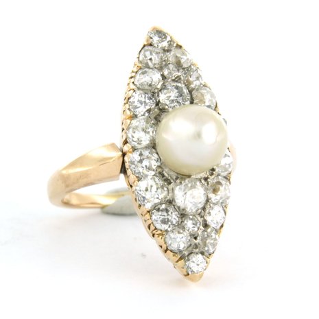 18k rose gold marquise ring set with pearl and Bolshevik cut diamonds tot. 2.00ct