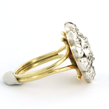 18 kt gold with Z2 silver ring set with old cut diamonds 0.50ct