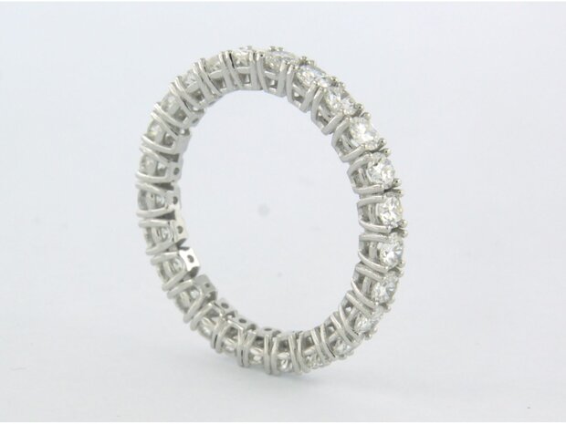 18k witgouden hele alliance ring bezet met briljant geslepen diamant 1,83ct - rm 18,25 (57)