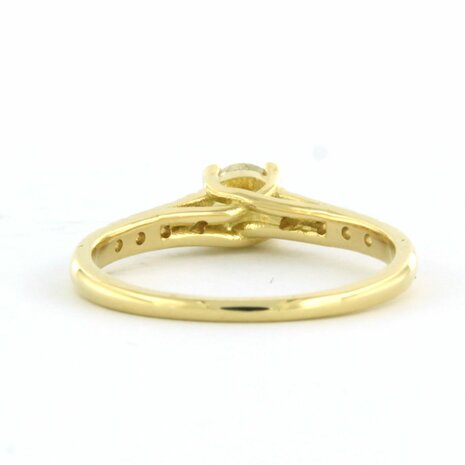 18k geel gouden ring bezet met briljant geslepen diamanten 0,42ct/0,14ct - rm 17.5 (55)