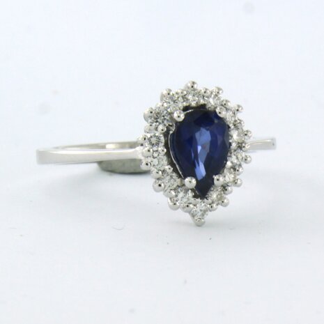 18 kt white gold ring with sapphire 0.70 ct and brilliant cut diamond 0.28 ct