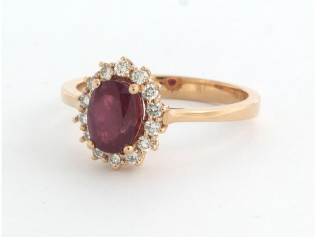 18 kt rose gold ring with ruby ​​1.05 ct and brilliant cut diamond 0.26 ct