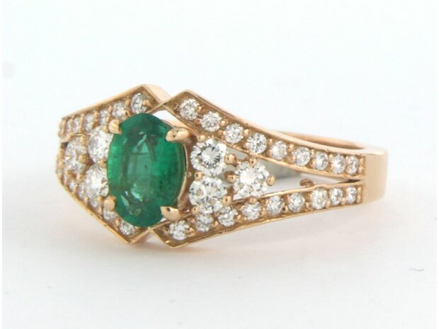 18 kt red gold ring set with emerald and brilliant cut diamond 0.58 ct - rm 17.5 (55)