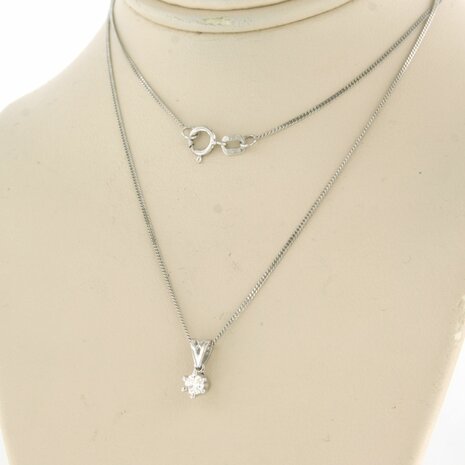 14 kt white gold necklace with solitair pendant with diamond 0.10 ct