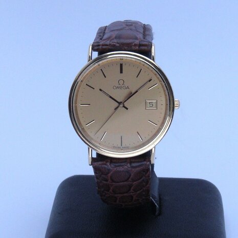 Omega De Ville 18k yellow gold ref 196.7500