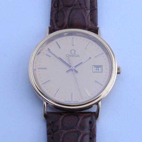 Omega De Ville 18k yellow gold ref 196.7500