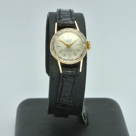 A. Lange & Söhne Vintage 18k yellow gold case ref. 6335