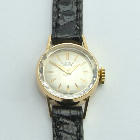 A. Lange & Söhne Vintage 18k yellow gold case ref. 6335