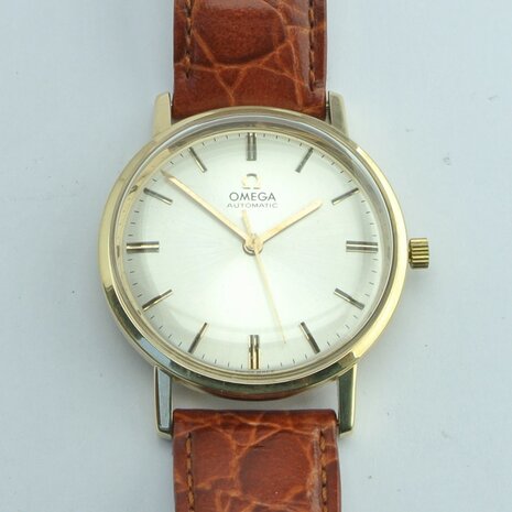 Omega Seamaster Automatic 18k gold case | ref 166.052