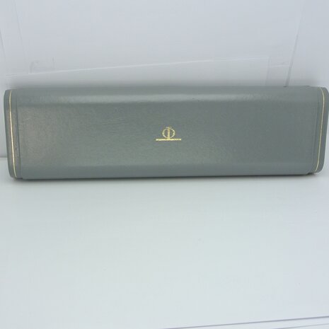 Baume & Mercier Geneve 18k gold case ref 37089
