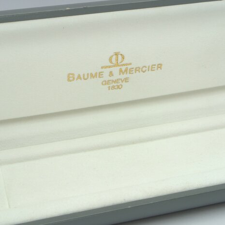Baume & Mercier Geneve 18k gold case ref 37089