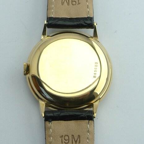 Doxa Automatic | 18k gold case