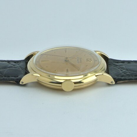 Doxa Automatic | 18k gold case