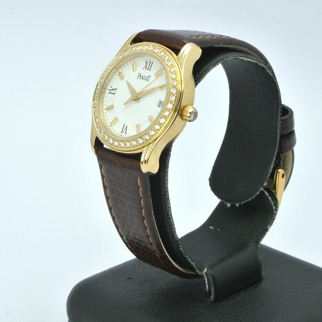 Piaget Polo ref 22005 | 18k gold case | factory diamond set