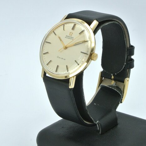 Omega Geneve 1211