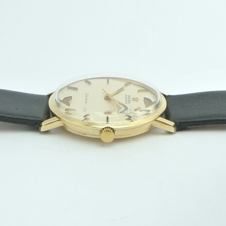 Omega Geneve 1211