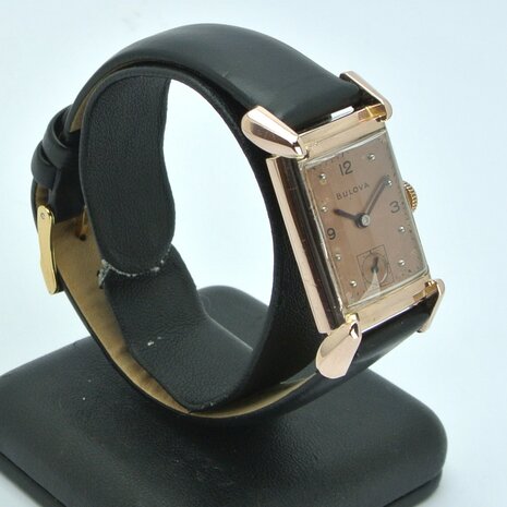 Bulova Tank-model | 14k rose gold case
