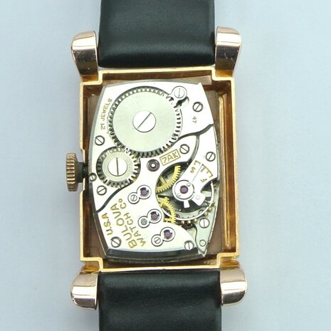 Bulova Tank-model | 14k rose gold case