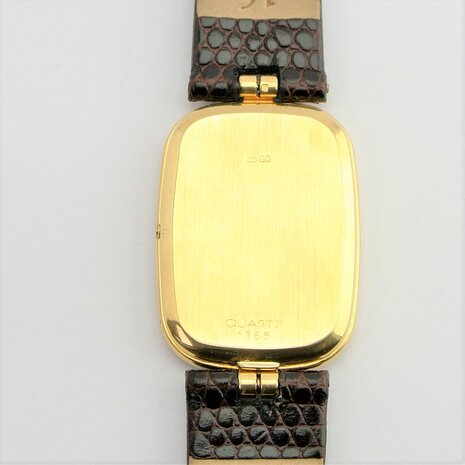 Omega 18k gold case with diamonds ref 1365