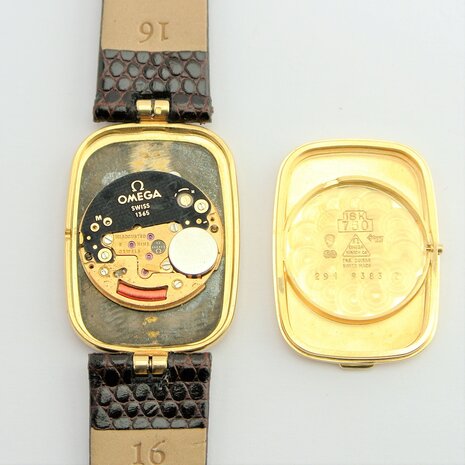 Omega 18k gold case with diamonds ref 1365