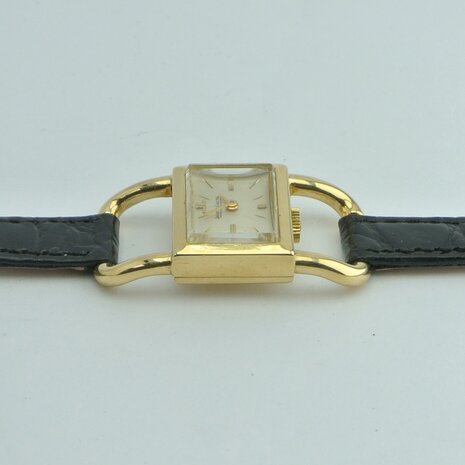 Jaeger-LeCoultre Etrier ref 1670 18k yellow gold case