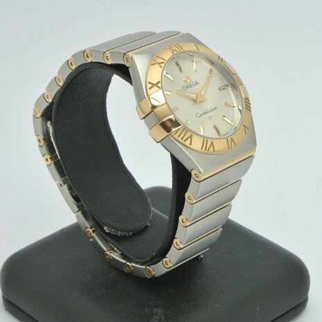 Omega Constellation Quartz ref 795-1011