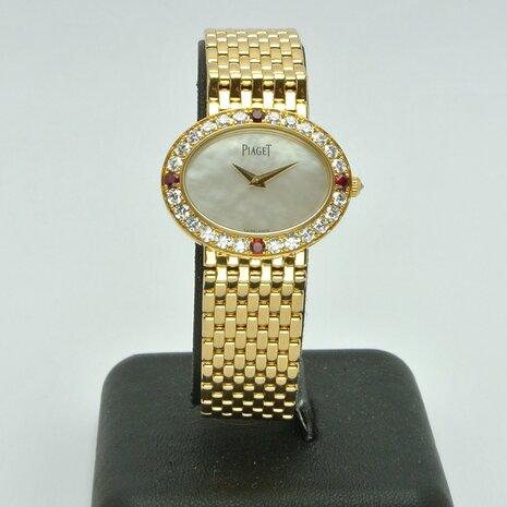 Piaget P10242 18k yellowgold watch