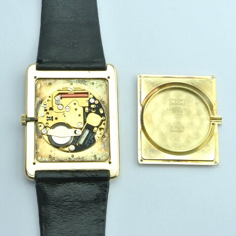 Chopard Genève 2166 Tank Américaine 28mm x 37mm